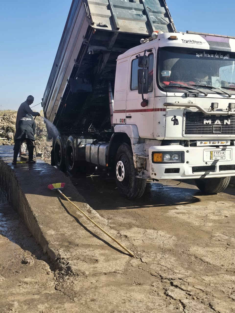 مان موديل ٩١ مكينه سته سوبر سرايلي
كير ١٥٥ فافون مجموعة جيف كتروز سنويه قلاب تخم تاير 0. 0  ***********.   ***********
