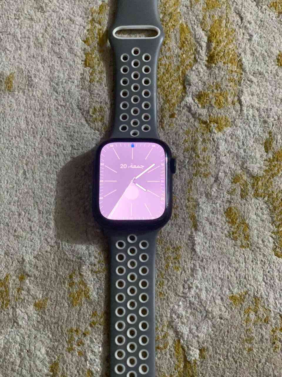 ساعة ابل سيريس 9
ذاكرة 64 
بطارية 99
حجم 45
ملحقات شاحنة فقط
بغداد / الشعب 
السعر 280 وبيها مجال بسيط
*********** للاستفسار Colombo, Sri Lanka
