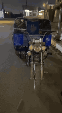 ستوتة جمرة موديل 22 رقم قادسية مشروع وطني بأسمي شرط التحويل سنوية لغاية 27 تايرات طخم جدد محرك خمس نجوم قبل سبوعين شادة العنوان بغداد مدينة الصدر /***********
