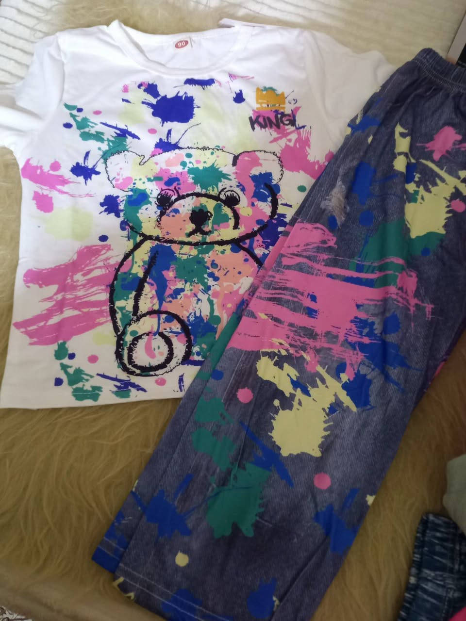 مرحبا بنات جبتلكم بضاعه بات بات جديد غير مستخدم واسعار حلوه ومناسبه واعمار مختلفه ولادي بناتي التفاصيل عالخاص ويوجد توصيل داخل وخارج كركوك


**إذا كنت صاحب هذا الإعلان وتريد حذفه لأي سبب، رجاءا أرسل رسالة إلى الدعم الفني**