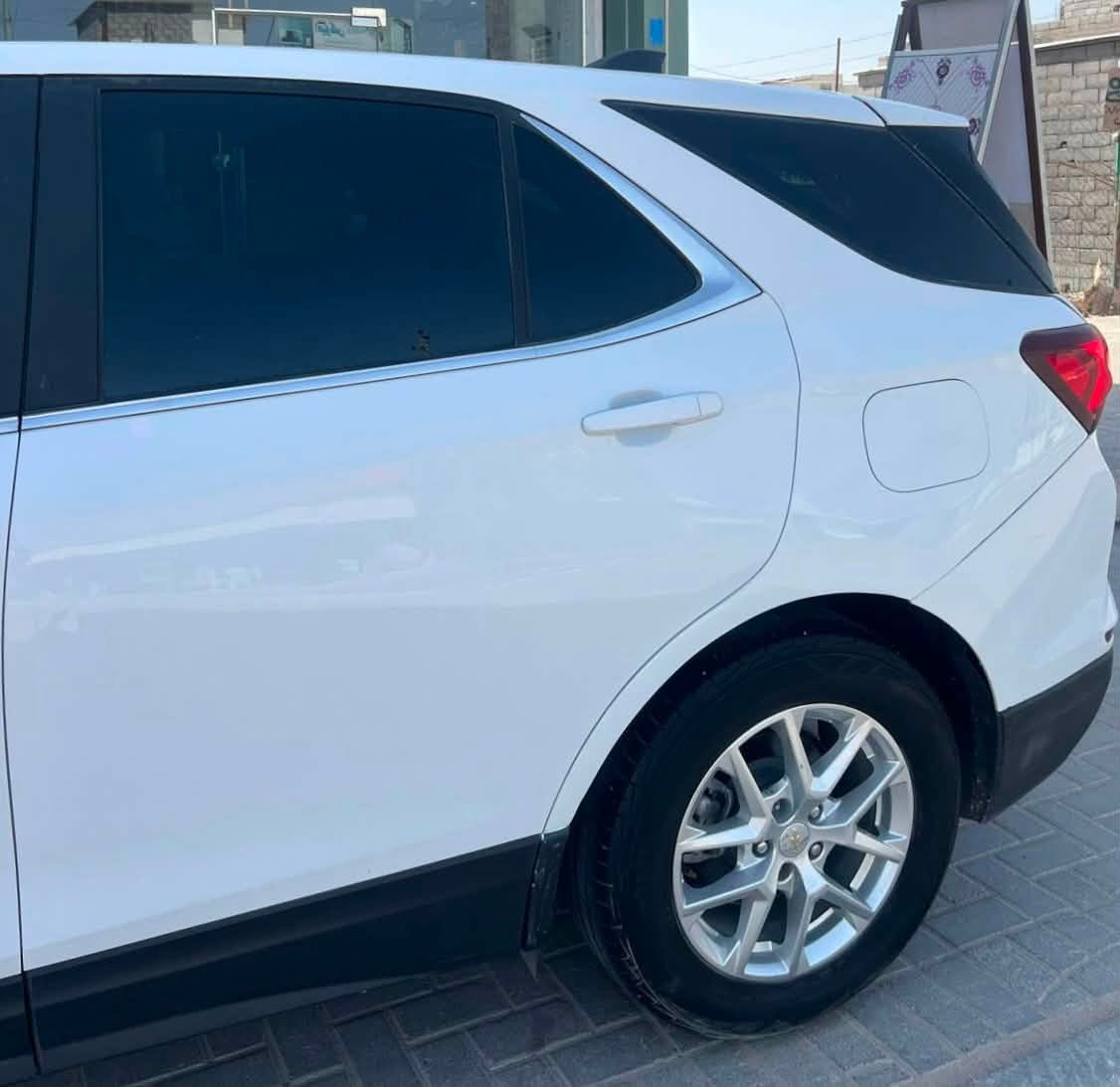 🚘 شوفرليت كوينكس LT موديل 2024
💰 السعر: 129 ورقة (بيه مجال بسيط للجاد)

✅ تترقم بجميع المحافظات
✅ حادث خلفي – الصندوق مبدل
✅ الشواصي الخلفية مسحوبة
✅ الحوض مسحوب بسبب الحادث الخلفي
✅ بارد بالبنيد أقل من الربع
✅ رقم الشاصي موجود بالصور
✅ السيارة جاهزة ونظيفة

📍 المكان: البصرة – أبو الخصيب – شارع العوجه

📞 ***********
