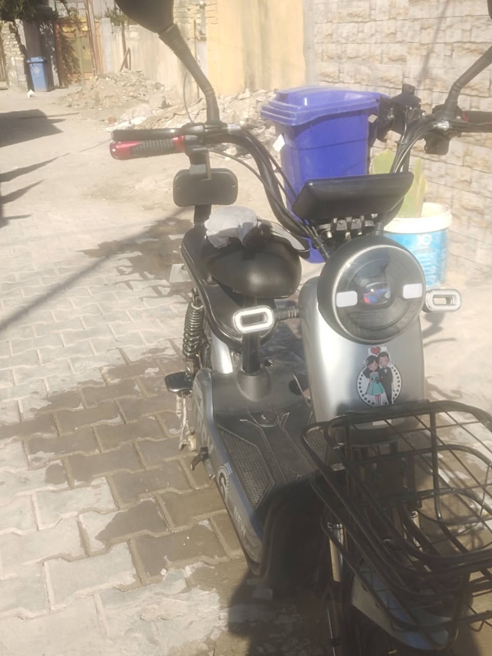 سلام علیکم دراجه شحن حجم 14جديدة قبل شهر ماخذهة السعر 275... ماماشية العنوان. بغداد جسر ديالئ القديم ***********...
