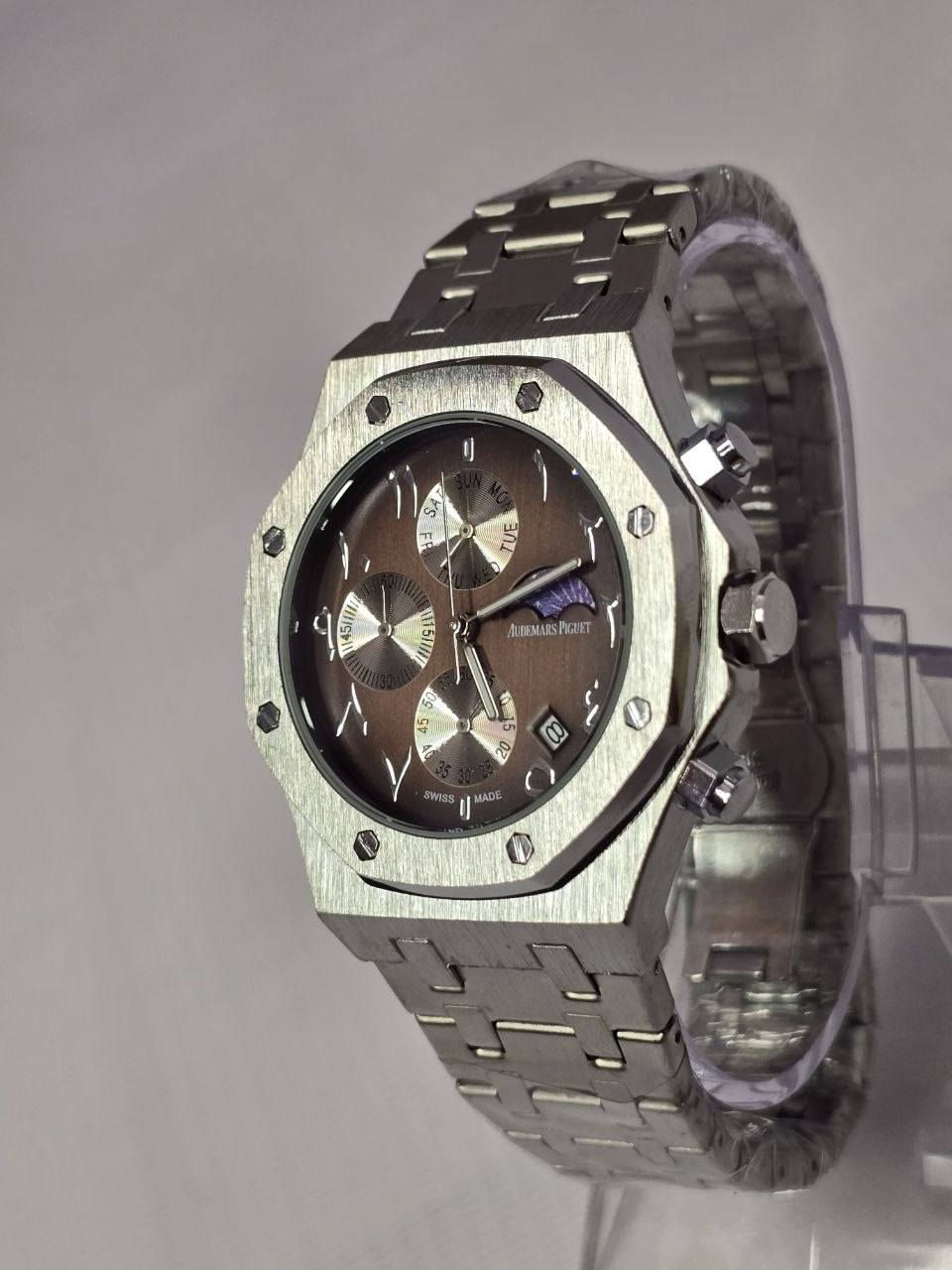 اودميار AP  

تحفه فنيه تتخطى مفهوم الوقت
مكينة كوارتز كونكراف جميع (السناتر شغاله)
الميناء جوزي رسمي مميز مزودة بمنفذ تاريخ 
نظام شمسي قمري شغال 
زجاج زفير مقاوم للخدش
الهيكل مصنوع من الاستانلس ستيل جودة عالية
مقاومة للماء والغبار
مختمة من كل مكان حفر
سير مصنوع من الاستانلس ستيل جودة عالية 
قفل فراشة

ملاحظة متوفره قطعة واحده فقط 

السعر :- 50 الف ع اول تم 
للحجز والاستفسار يرجى الاعتماد خاص


**إذا كنت صاحب هذا الإعلان وتريد حذفه لأي سبب، رجاءا أرسل رسالة إلى الدعم الفني**