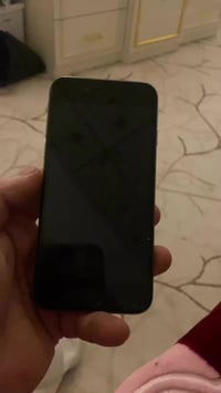 ايفون 6 • جديد • ما مستخدم