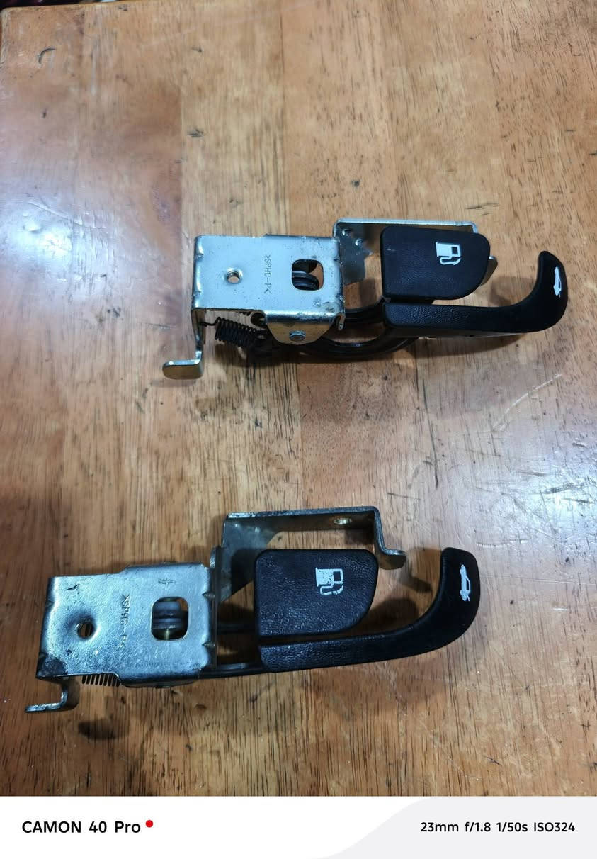 سلام عليكم ادوات اكسنت اكو تفصيخ واكو جديد كلشي وسعره عنوان بغداد ***********
