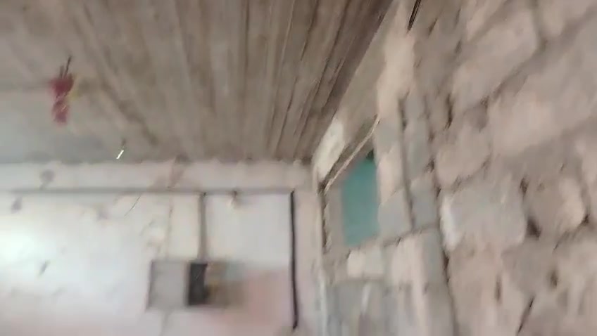 يوجد بيت في فريحه خلف جامعه مجاور مدينة الزائرين يباع اقصاد ونقد مناسب كلش ناقصه لبخ وترتيب قليل  لتواصل واتساب أو خاص  ***********
