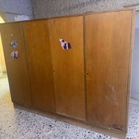كنتور صاج 4 ابواب للبيع مكان بغداد المنصور  للاتصال 07837102392