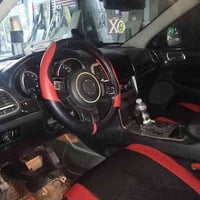 وبركاته جيب لاريدو موديل 2012 بيها 3 قطع صبغ ابيع حزام مكان السياره بغ...