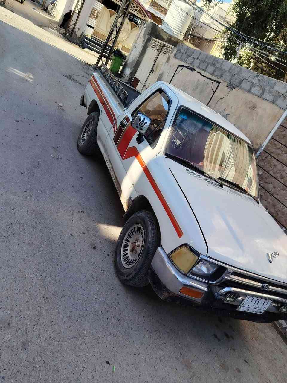 بيكم تيوته   موديل 1991رقم صلاح الدين كير محرك اكسل كله بل شرط سنويه ال 28 مكان سياره ديالى بعكوبه
*********** خابر ودلل
