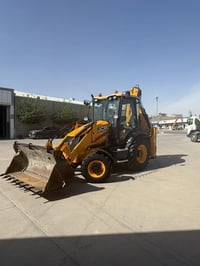 ٢٠١١ • فول مواصفات • كير ومحرك شرط