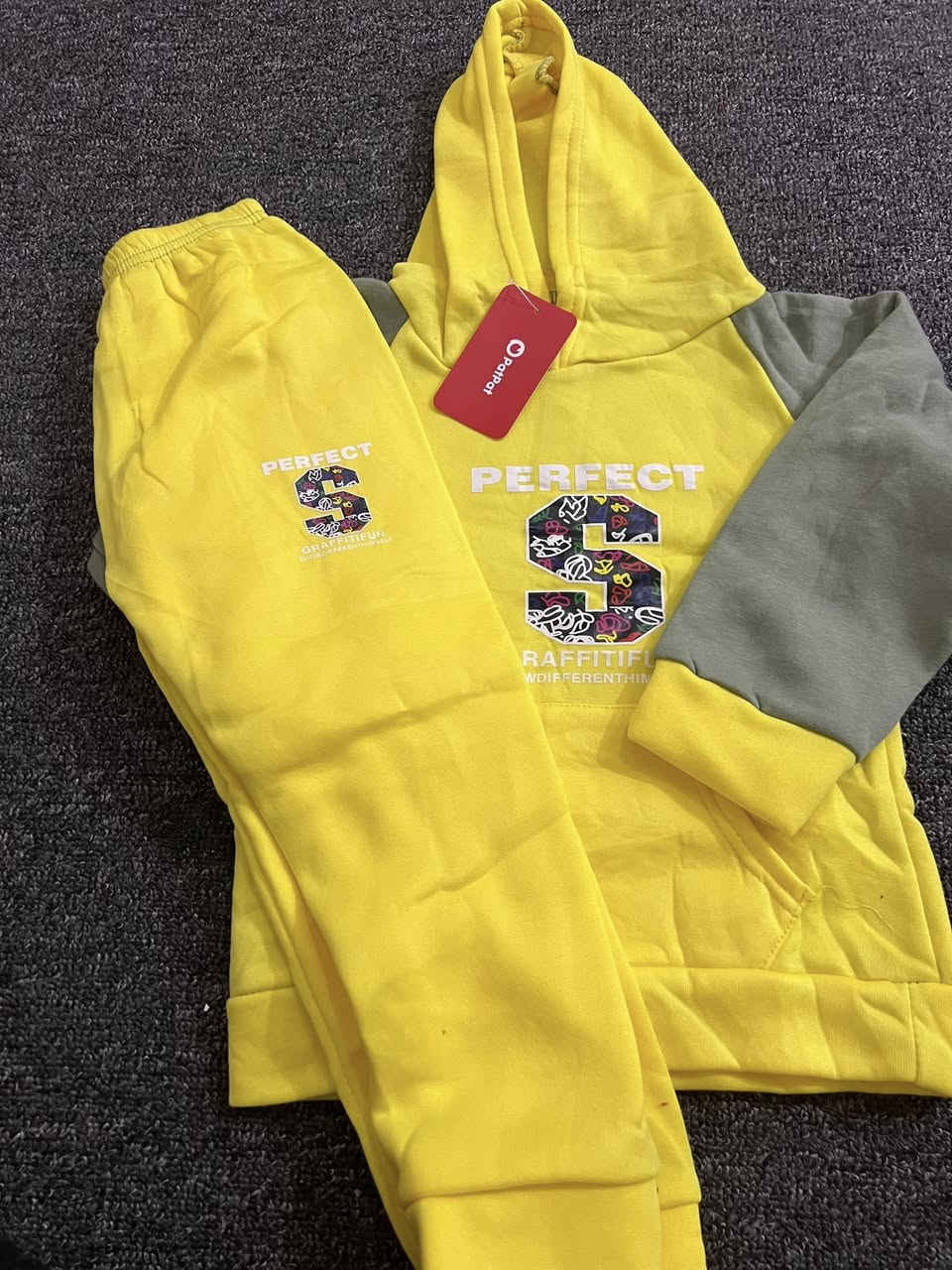 سعر التراك ع ٤ الاف فقط حجز واتساب
***********
