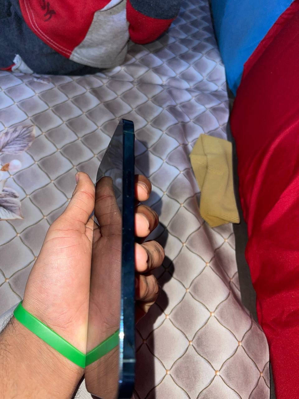 السلام عليكم ايفون 12 برو ماكس مبدل شاشه فقط الجهاز نضيف كلش زلغ مابي البطاريه بلاد 78 مكاني الجزيره اليوبه 
السعر 450 الف محتاج كلش


**إذا كنت صاحب هذا الإعلان وتريد حذفه لأي سبب، رجاءا أرسل رسالة إلى الدعم الفني**