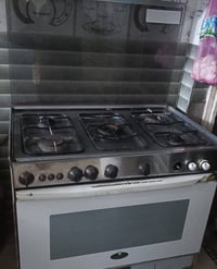 غراض للبيع شراي يتصل على هذا رقم 07773801130