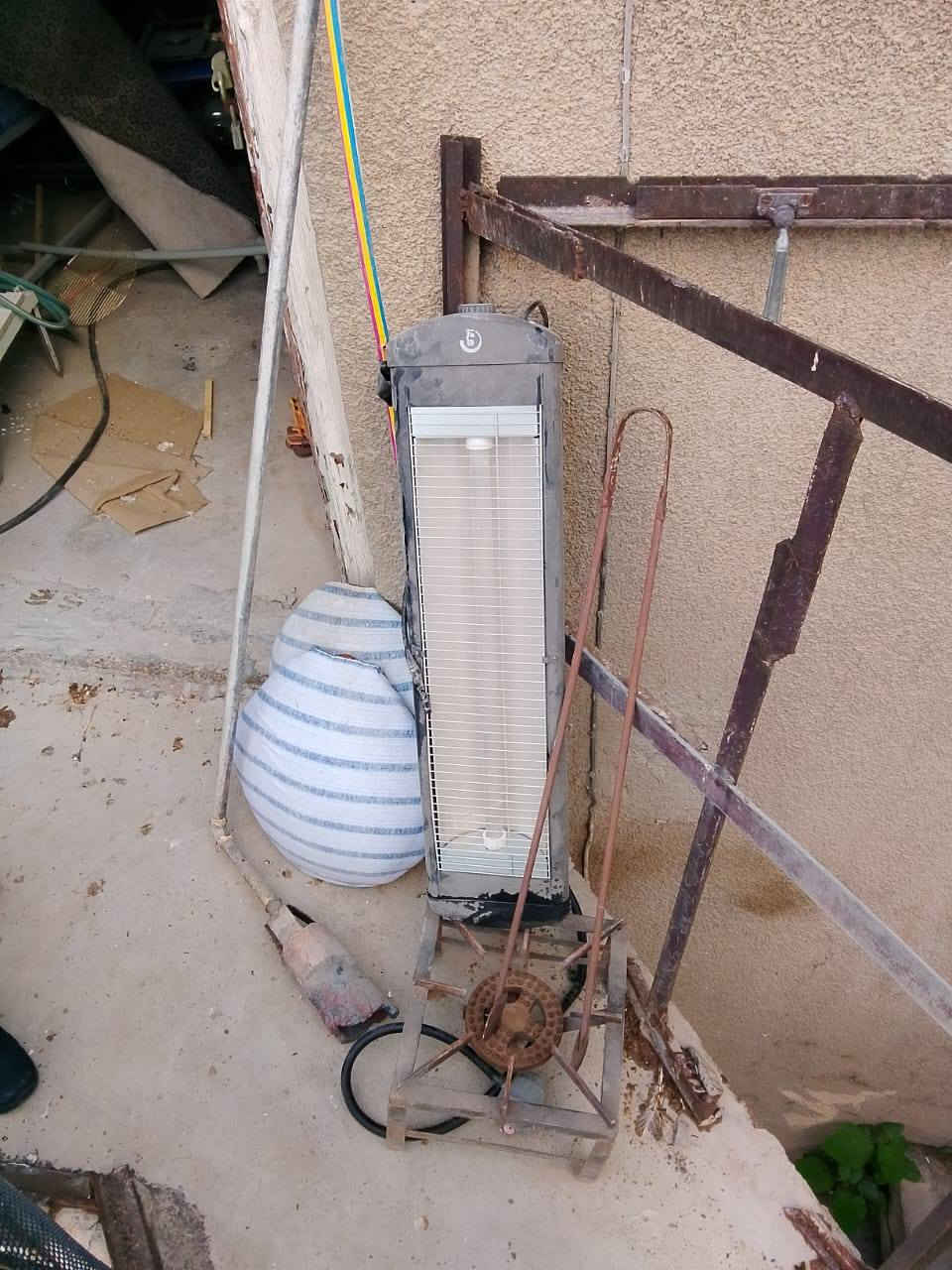 غراض مخبز كامل للبيع
البيع شلع احوان مابيع حاجه وحده فقط 
***********
