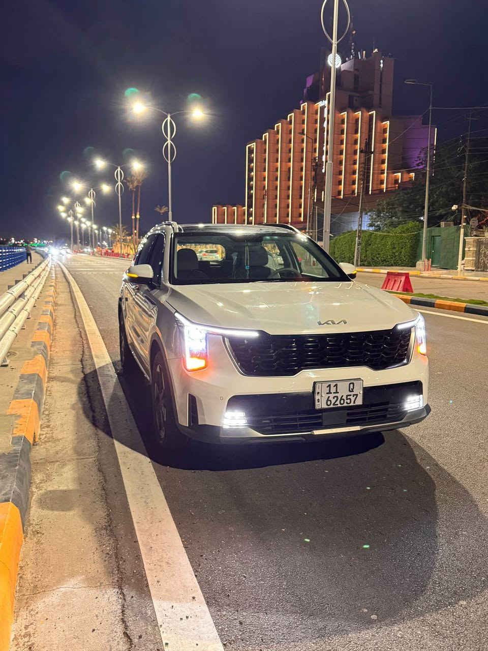 سورنتو خليجي موديل 2024
رقم السيارة ( بغداد ) الرقم الجديد وبأسمي
السياره اخذتها زيرو من شركه الدولية وبيها ضمان وعلى ايدي 
4 سلندر
◀️ ويل 19
◀️بنراما
◀️ نظام إضاءة داخلية محيطي 7 لون
◀️لايت زنون
◀️شاشه كار بلي
◀️ كامره دواره
◀️كراسي اماميه كهرباء السائق فقط
◀️ كراسي خلفيه كهرباء
◀️ جنطه كهرباء ⏩️⏩️
◀️عدد مقاعد7
◀️ حساس امامي خلفي
◀️ مانع انزلاق
◀️ 4 انضمه قياده
◀️فول تحكمات ستيرن
◀️ كروس سرعه
◀️بصمه دخول ذكي تشغيل
◀️يدات الباب بصمة
◀️ هاند بريك بالرجل
◀️ نظام نزول منحدرات
◀️ منافذ طاقة يو اس بي
◀️التحكم بتبريد عن طريق اللمس
◀️ أضواء اماميه نوع لد
◀️ مرايا جانبيه كهرباء
◀️ اشاره بالمري
◀️أضواء خلفيه نوع لد
◀️ تشغيل عن بعد
◀️تبريد ثلاث قطع
◀️ ماشية 45الف كيلو
◀️الداخل ابيض
◀️ مدوشمه 
◀️ مكفولة كفاله عامه -
مكان سياره.. بغداد الكراده داخل 
للاستفسار: ***********
السعر 310ورقه وبيها مجال بغداد, العراق
