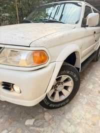 للبيع ناتيفا (قطعه نادره) موديل 2011 السياره جديد جدا  كفاله عامه بدون...