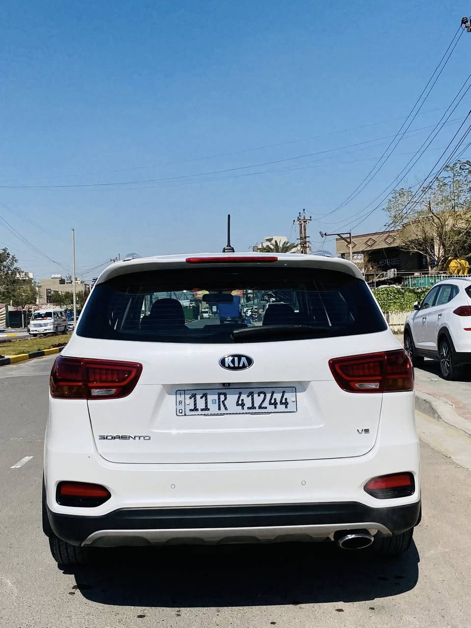 السلام عليكم عندي سورنتو 2019 استلام المجموعه الدوليه سياره كفاله عامه من الصبغ والضربه والتبديل والكير والمكينه ماشي 65 الف حقيقي رقم بغداد 
السياره جديده بمعنى الكلمه وين ميعجبك افحص
محرك 6 سلندر
بصمه
جنطه كهرباء
ترحيب
7 راكب
3 قطع تبريد
كشنات جلد
كهرباء
حساسات
كاميرا اصليه
شاشه اصليه
تحكم
كروس
وباقي المواصفات المعروفه للسورنتو
السسسسعر 233$
مكاني بغداد
الاتصال
***********
