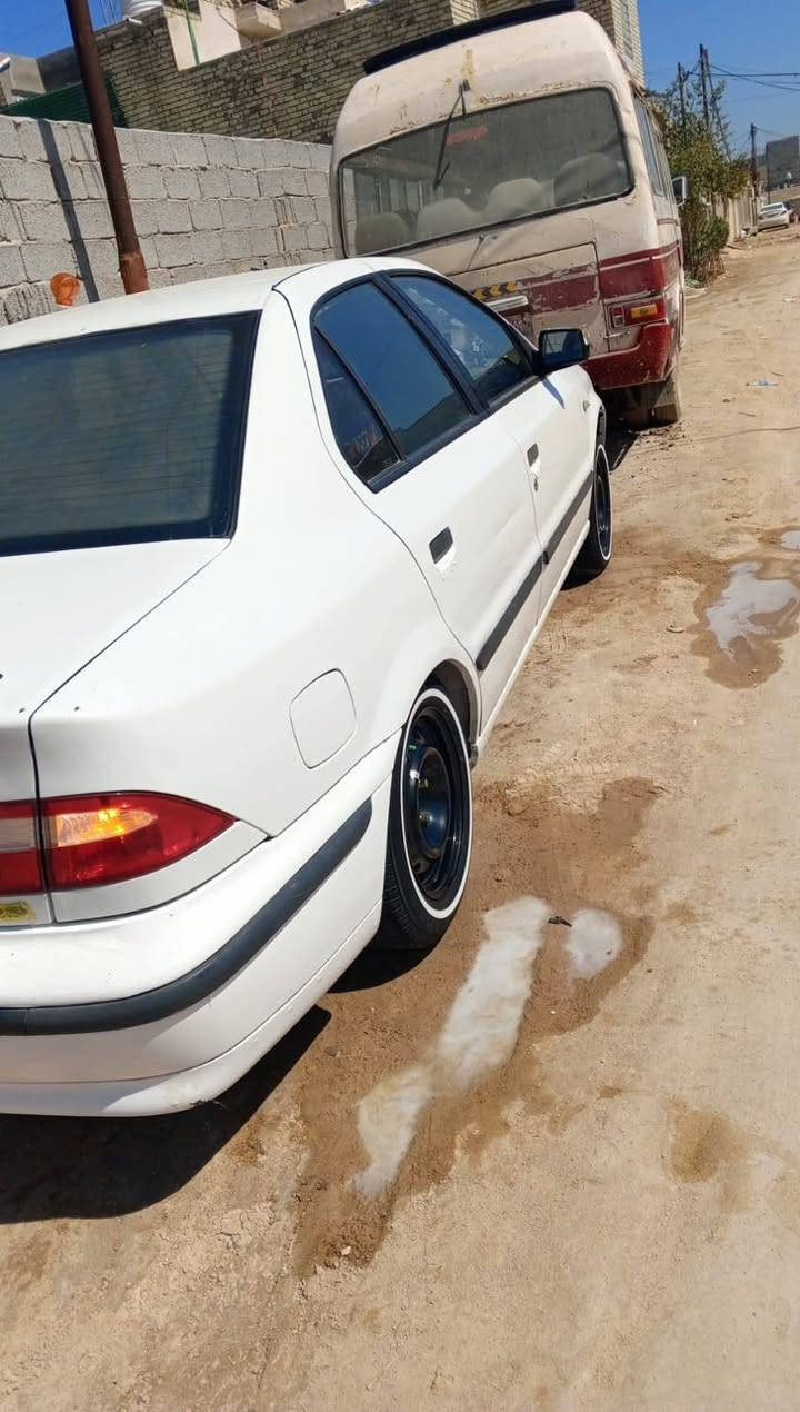 سيارة سمد مديل  2012 رقم جديد امصفره هيئا غرامه جديده خاليا من عطلات دواخل حداديه سليمه السعر 52 بيها مجال بعد المعاينه الاستفسار عل رقم ***********
