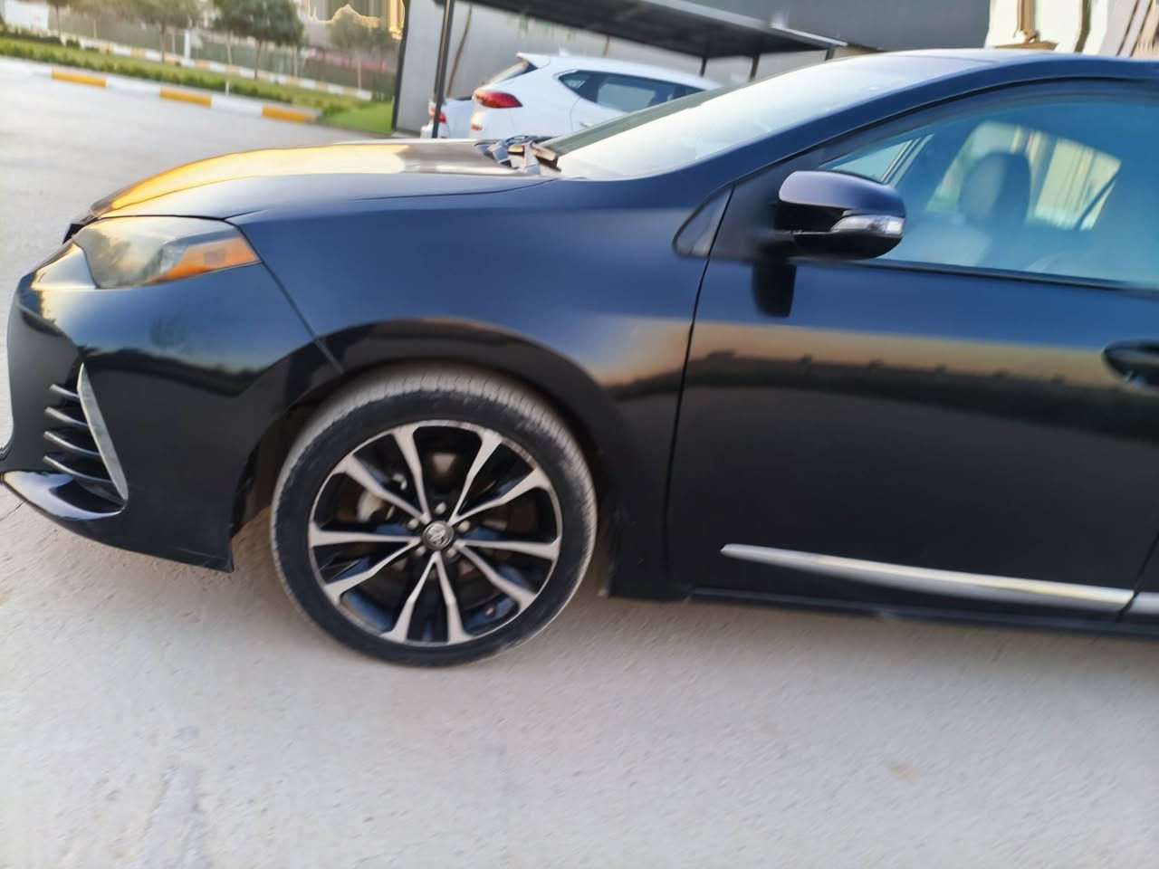 كورلا ٢٠١٧  Se
2017 رقم أربيل الدولي الجديد سنوية وهزه جديده 

وارد أمريكي محرك ١٨٠٠
بيه ٣ قطع صبغ محرك وكير  خير من الله ترايك من البصرة لدهوك تبريد ثلج فريز جديد بيانو صدر أمامي جديد رقم شمالي الجديد 
سنويه باسمي تحويل او وكاله ماكو مشكله سياره احلى من الصور بهوايه  صورها موجوده ايرباك ستيرن راجع سيستم 
السعر ١٣٠ وبيه مجال حك الجيه مكاني بغداد الدورة 
***********
