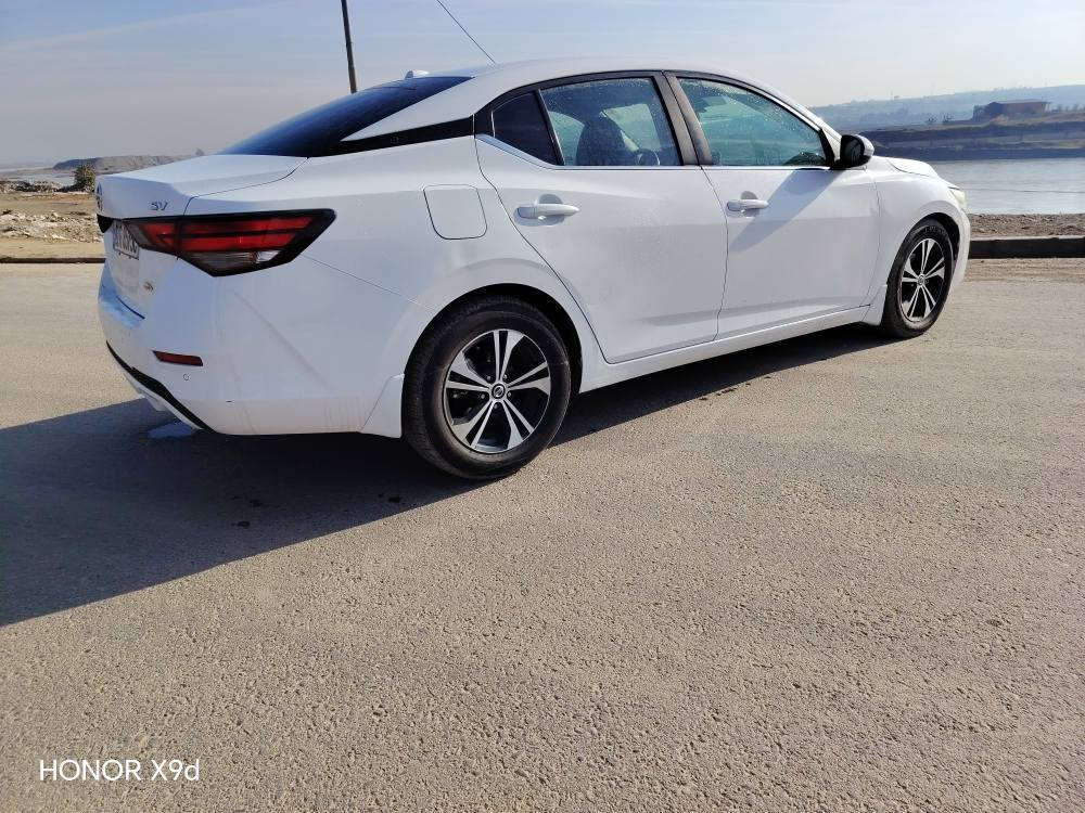 Nissan sentra 2022SV
بەسمەیە شەغالە کوشن هیتەر ساردوگەرم گێڕومەکینە بەشەرت ڕەقەم و سەنەوی نوێیە 2پارچەی هەیە بونید چاملغ سکن شاسی و بەتانەی بەشەرت 85کم ڕۆیشتوە 
دووسێ جێ ساردی هەیە129ورقە  ***********کەلەک خبات تکایە زانیاریم نوسیوە ڕەقەم شاسیم داناوە أربيل, العراق
