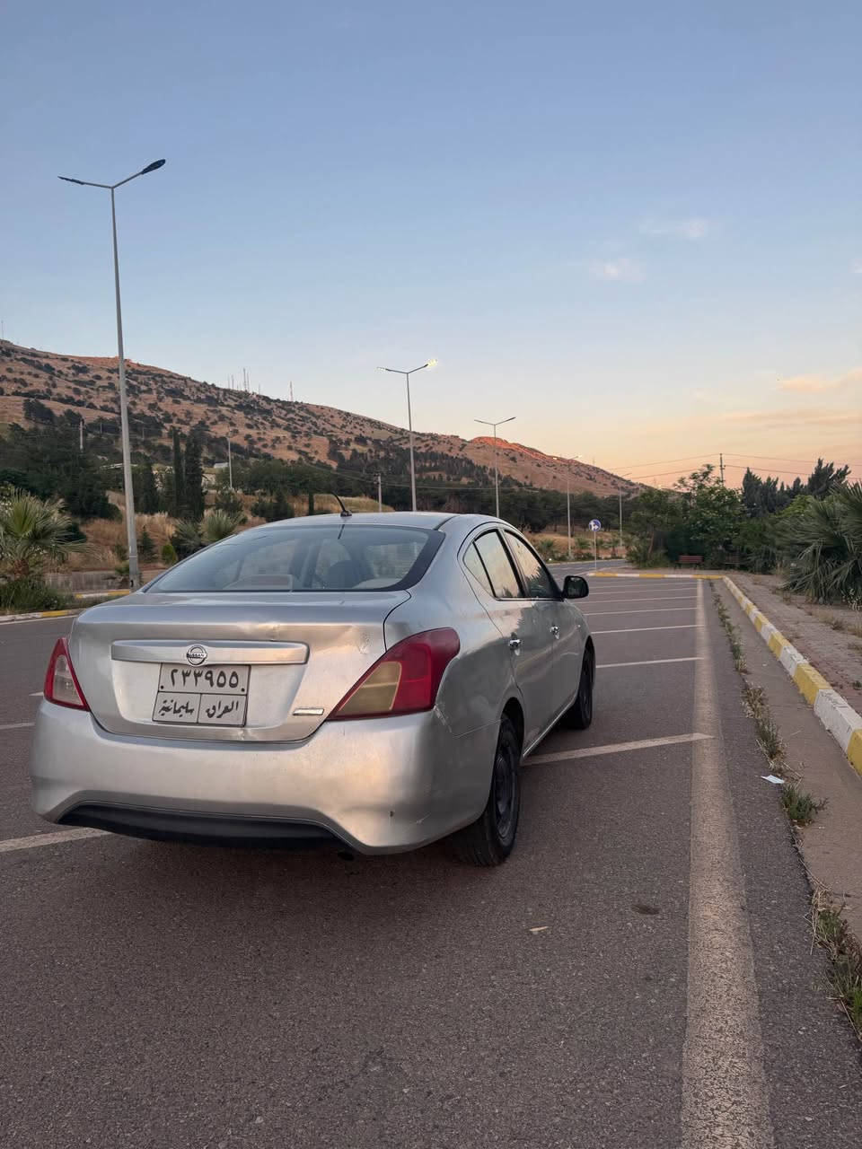 لاكشمیبای ٢٠١٦
٥ پارچه‌ی بۆیاخه‌ بێ ناوه بێ ده‌عم
سه‌نه‌وی تا ٢٠٢٧
٤ تایه‌ی نوێیه‌
به‌شه‌رتی به‌ناو كردن و غه‌رامه
كامل سێرفز كرایه‌ بێ مه‌سره‌فه‌
٧٩ مه‌جاله‌كی زۆر كه‌م
كۆیه‌ *********** كويسينجاك, أربيل
