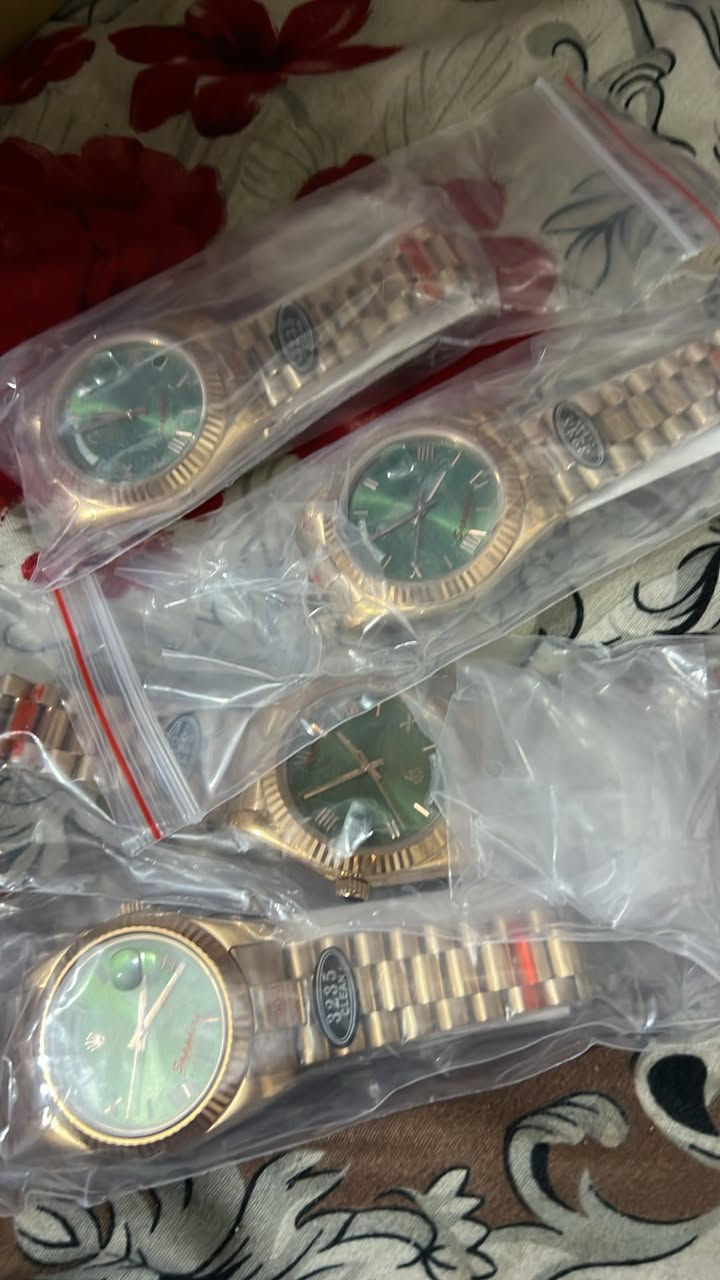 4 قطع اوتماتيك شلع القطعه 60 //***********
