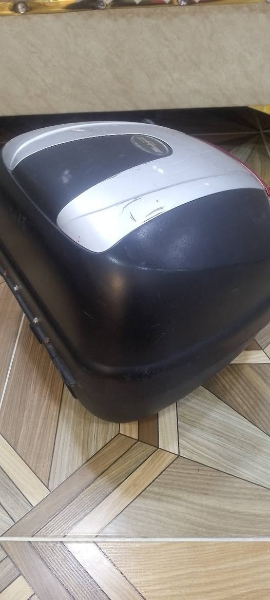 سلام عليكم صندوق ماطور للبيع سعر30مجال مكانك كركوك بنجاعلي رقم موبايل ***********واتساب موجود ذي
