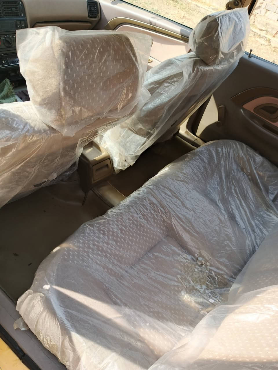 السلام عليكم للبيع فقط بيجو 2013 مكفوله كير ومكينه كفاله مكاني حله السعر 40وبيه مجال 
***********
