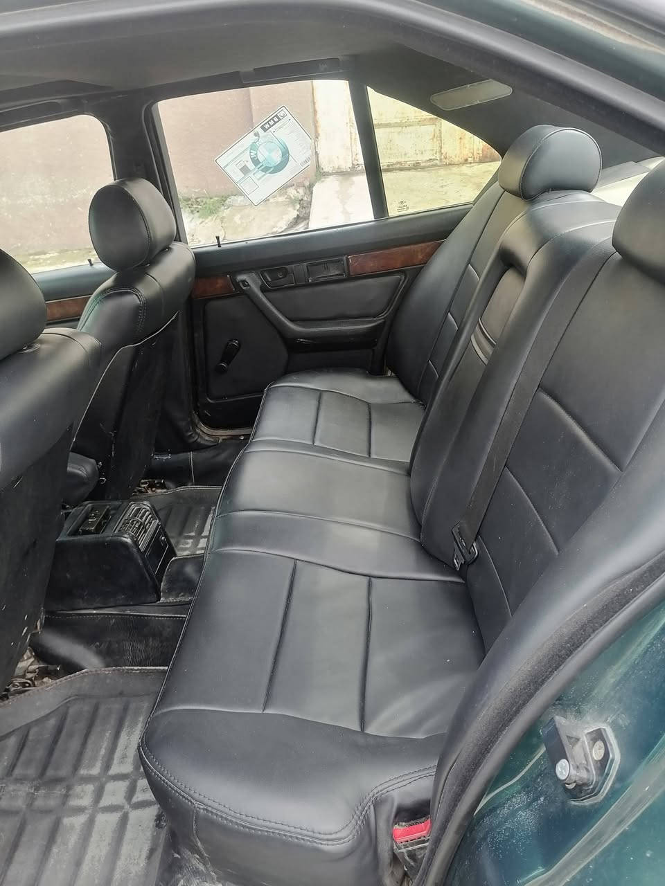 السلام عليكم
بي ام دبليو ٥٢٥
محرك ٥٢٥ كبس دبل فانوس
الون زيتوني مصبوغه جاملية
السيارة بأسمي شرط التحويل
السعر 60 $ وبيها مجال بسيط
مكان السيارة موصل الأيمن
***********
