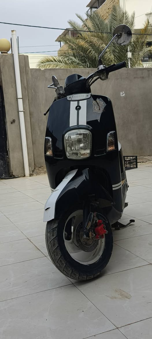 سلام عليكم دراجه ماكس بوليس 
صارله شهرين طالعه رمبه من وكاله معروفه
 ماكس العراق الدراجه كابريته المرغوبة مو نوزل
 وشرط اذا مو شلعه ومعدل تشك الكاع مرجوعه 
الدراجه بل حقيقه بعد احله
 سعره 850 وبيه مجال للطيبين
  المكان ديوانيه قضاء المهناوية 
الرقم للستفسار  ‏‪***********‬‏
