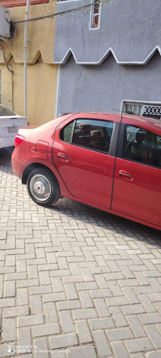 سلام عليكم سيارة رينو سنبول موديل 2017 سيارة بدون حادث بدون صبغ محرك 1600 بسمي تحويل ثاني يوم سيارة جاهز سعره 77بيها مجال قليل شراي العنوان مدينه الصدر رقم الهاتف ***********
