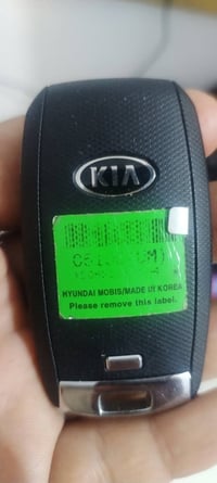 بصمه سورنتو للبيع أصليه وجديده الاتصال ٠٧٨١٩٧٠٧٢٩١