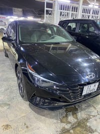 للبيع هونداي النترا وارد أمريكي موديل ٢٠٢٣ رقم بغداد باسمي ماشية ١٥ أل...