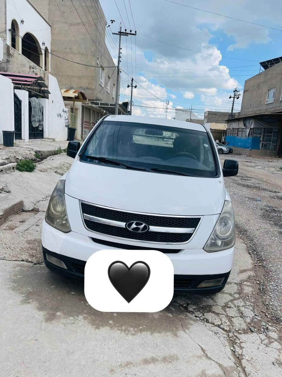 سەیارە رەف هۆندای مۆدێل 2012  سێ پارچە بۆیاغە پێش و پاش کەپسە ، سەنەوی تاکو 2027 ە ، گێڕ و مەکینە بێ کێشەیە ، چوار تایەیی نوێیە ، ئەگەر موشتەری پەیوەندی بەم ژمارە مۆبایلە بکە . رقم اربيل
*********** الحمدانية, نينوى
