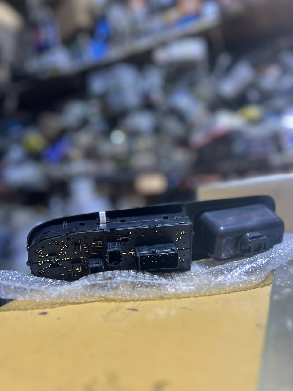 دكمه جام رينو فلونس 
دكمه جام رينو سمبل 
دكمه جام رينو لوكان  
دكمه جام سافران حديث او قديم 
اتصال على الرقم التالي 
***********
***********
