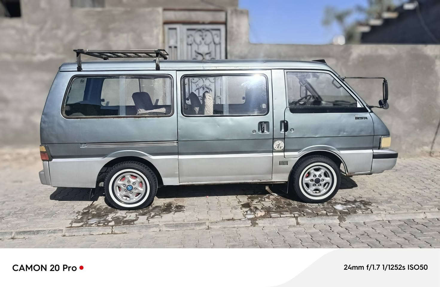 سياره بستا رقم نجف راعيه بلسماوه موديل 92 للبيع او  مراوس بسياره صغيره حسب القناعه 
السعر 35 وبيه مجال تواصل ***********
