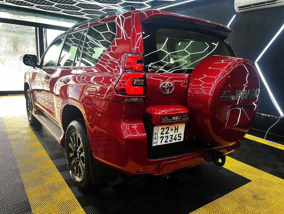 السلام عليكم
برادو Txs 2023 رقم أربيل
ضمان شركة ساز
باسمي  السيارة مكفولة كفالة عامة من اي صبغ او تبديل ومكينة وگير وكلشي السيارة مغلفة ppf بالكامل  
مواصفات كالاتي: 
مقاعد جلد كهربائية 
شاحن لاسلكي 
تشغيل عن بعد 
سبعة راكب 
بصمة تشغيل 
حساسات 
زراكات كاملة 
دبل تانكي 
انارة لد 
٣ قطع تبريد مركزي
V6ستة سلندر 
نظام تثبيت سرعة 
اضواء زينون 
وسائد هوائية
ابل كار بلي 
ثلاجة
اندورويد اوتو 
فتحة سقف (سان روف ) 
شاشة 
تحكمات ستيرن 
اللون  مارون بلاك اي ديشن 
السيارة ماشية ٤٥ الف كيلو متر 
السيارة نظيفة جداا
السعر 45500$
المكان بغداد المنصور
لاستفسار الاتصال على الرقم  ***********
