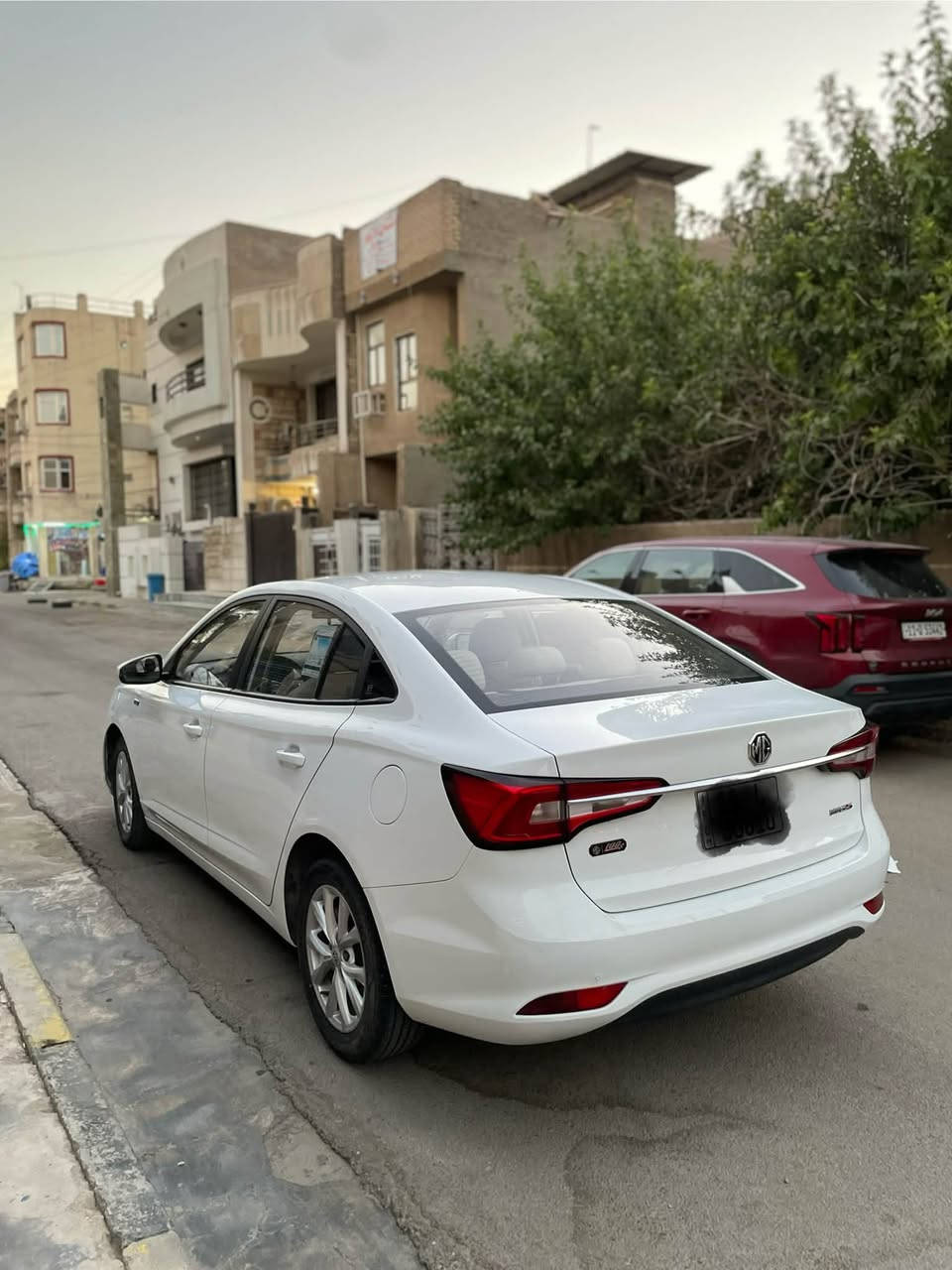 للبيع mg5 موديل 24 فئة الستاندر ماشية 29 الف السيارة بلادية على وضع الشركة كاملة والملاحضات مبينة بل صور تحويل ثاني يوم السعر 97 
مكاني بغداد كرادة       ***********
