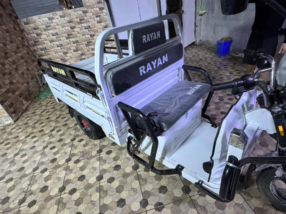 السلام عليكم ستوته للبيع الريان موديل ٢٠٢٦ بطاريات عدد ٦ مسطرة جدد ستوتة استعمال شهر واحد فقط السعر ١،٤٠٠ جديدة لوك كاملة مسويلها قمرية
***********
