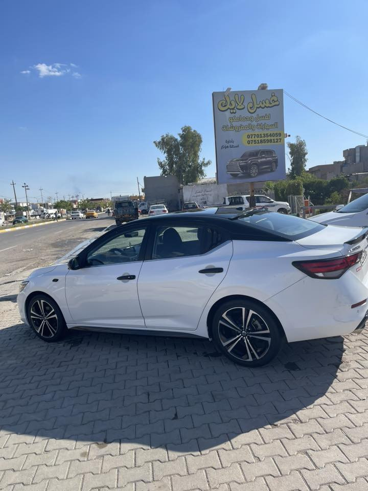 سنترا موديل 2020 مواصفات SR بدون صبغ بيه 3 قطع صغير بارد ماشي 64 الف مايل سنوية بسمي  بيه بطاقة بنزين بشر تحويل و الغرامة و بشرط كير و محرك عنوان كركوك 
الاستفسار عل الرقم تالي ***********
