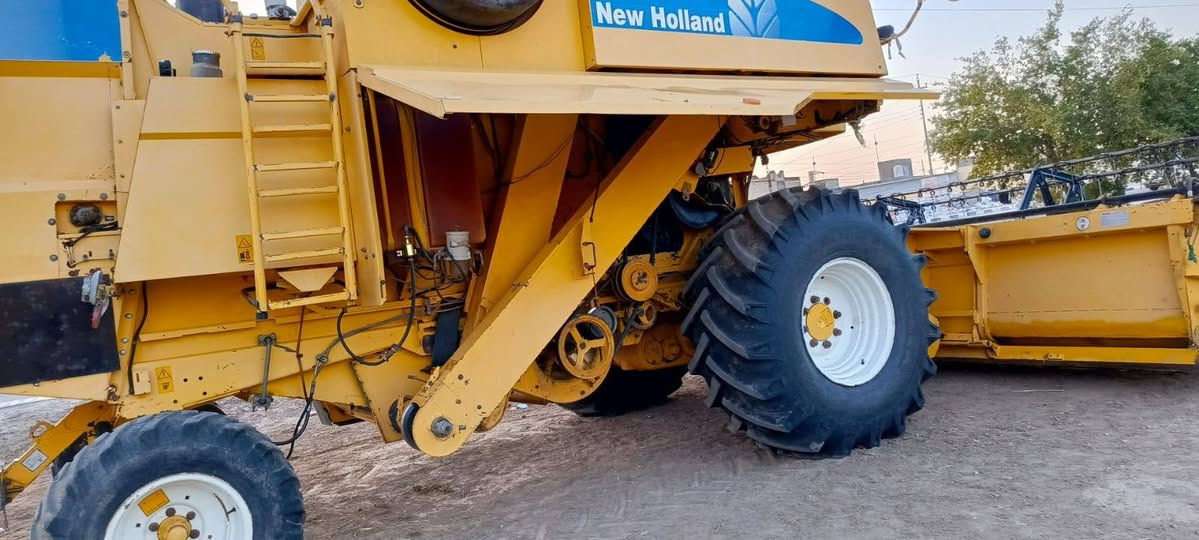 السلام عليكم حاصود 2006 للبيع للاستفسار على الرقم ***********
