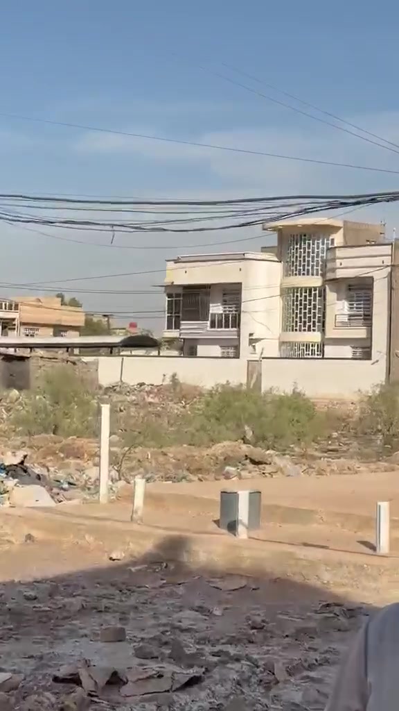 السلام عليكم ورحمة الله
قطعة ارض للبيع طابو صرف سكني
على دائرة تسجيل عقاري البياع 
رقم العقار ٧٥٣٣ 
المقاطعة ١٠/٣ خلف منطقة التراث
المساحة ٢٠٠ متر 
واجهة ( ١٠ متر ) نزال ( ٢٠ متر)
قطعة حلوة ومناسبة بالبناء والخدمات ماء وكهرباء ومجاري 
السعر كاملة ب ١١٨ مليون مع المجال
ونبيع منها ١٠٠ متر بسعر ٥٩ مليون مع المجال
الي عنده قطعة يتصل ع الرقم او يتفضل ع الخاص ونعرضها اله يحب بيع سريع او نعرضها للجناي 

*********** واتساب
*********** واتساب
