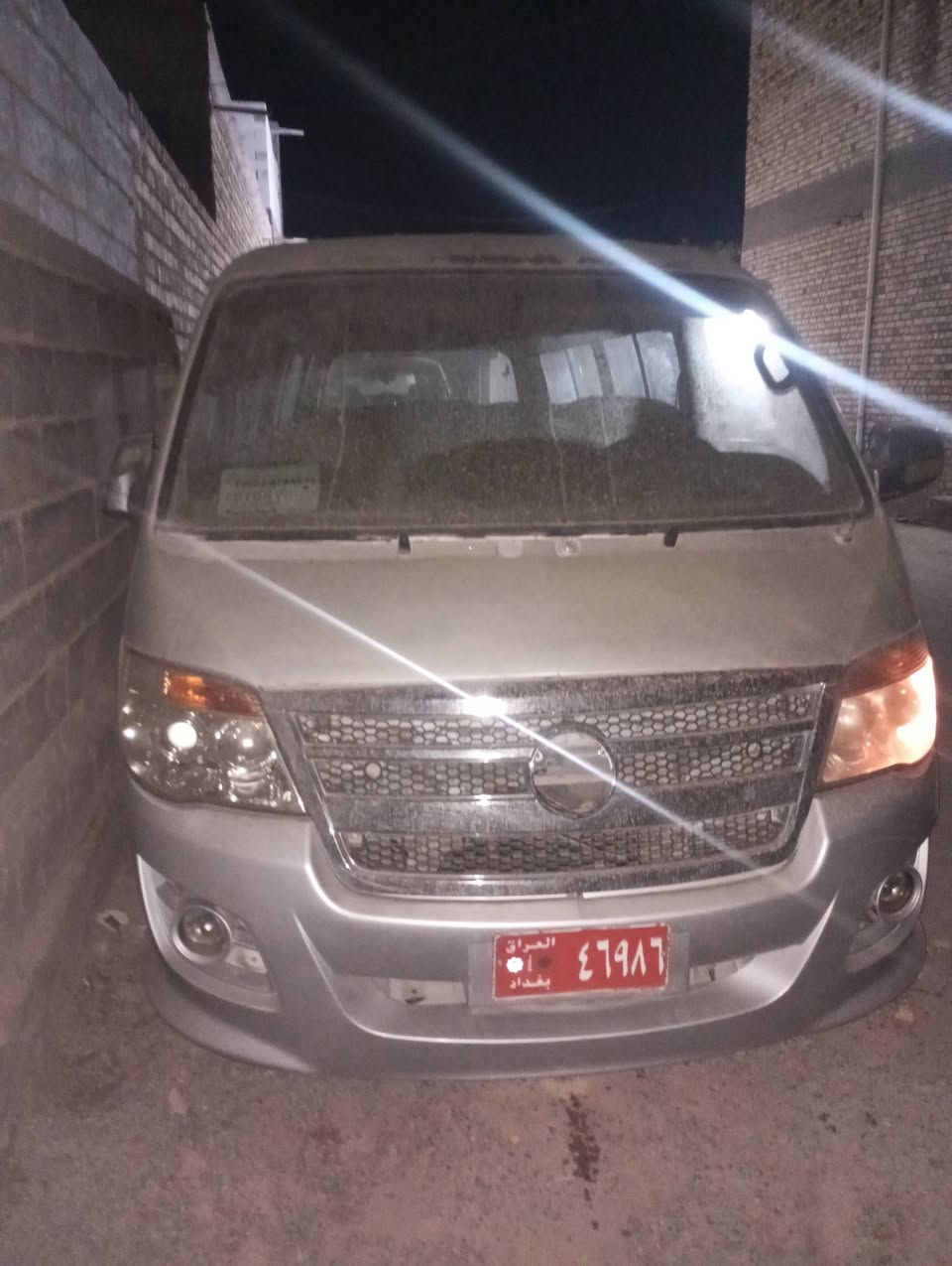 فتون موديل 2009 حره رقم صدامي 
محرك ونجي  كير  اكسن على شرط 
عوزه بس حداديه 
كرر حره سياره امداور راعيه ريد امداور 
 سعر 45بيه مجال استفسار اتصال ***********
مكان سياره نجف
