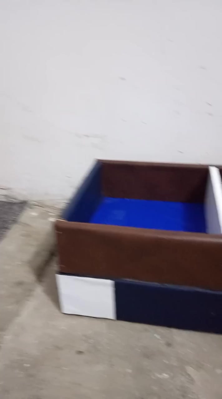 جوكر يرهم على جميع سيارات مكان كربلاء سعر ١٠
*********** خشب ثقيل كاعيه كابون ثقيل
جلد
