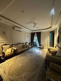 الكوت حي الحوراء • ٢٠٠م • طابق ونصف