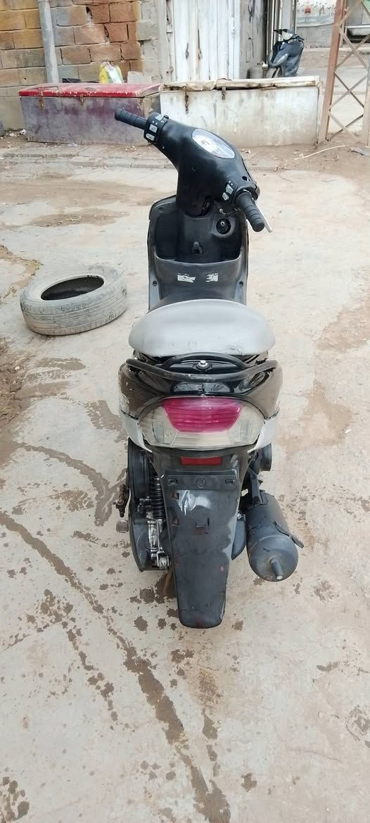 سلام عليكم دراجه منغولي ميه وعشرين 
درجه خير من الله درجه حلوه اي نقص مابيه 
تجي شوف بعينك مكان بغداد البياع شرطه رابعه سعر 450
رقم ***********
