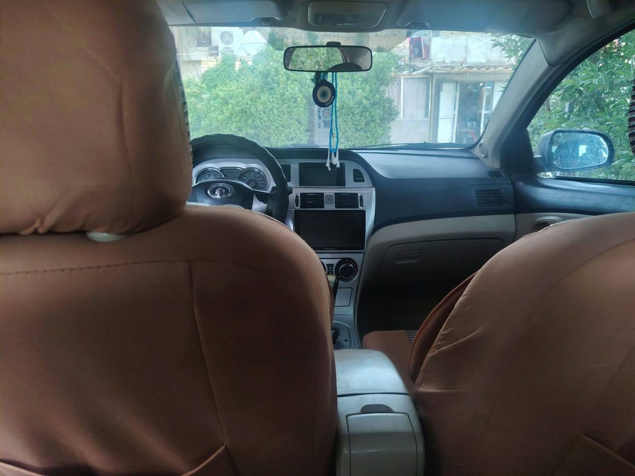 سلام عليكم سيارة گريت وول موديل 2012 رقم بصرة سيارة جاهزة سنوية 2026  مصفرة غرامات مكاني ميسان المجر الكبير السعر 30 وبيهه مجال

***********
