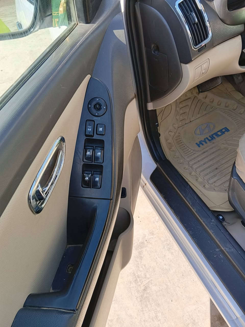 سلام عليكم سياره موديل (2011)ونضيفه السعر(125)وبيها مجال (***********)
