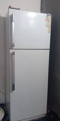 ثلاجة كبيرة • شغالة • كربلاء فلكة الثورة