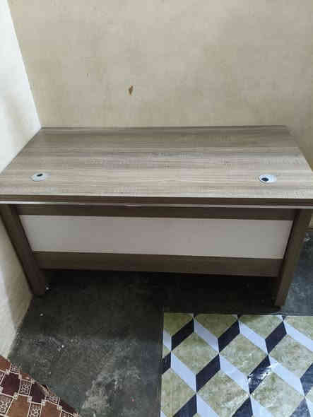 سلام عليكم مكتبه اللبيع مكاني فلوجه تواصل خاص وا عل رقم***********
